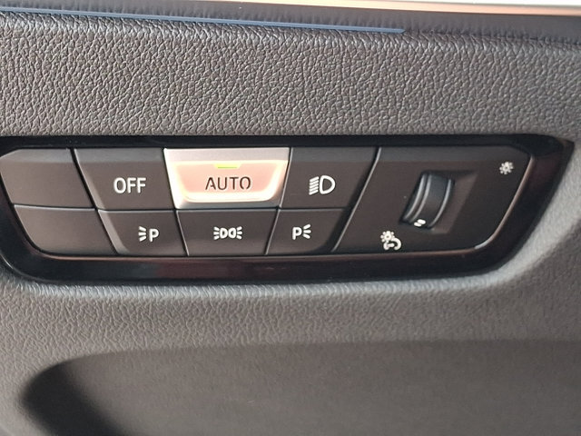 Used 2024 BMW i4 M50 AWD/4WD image 27
