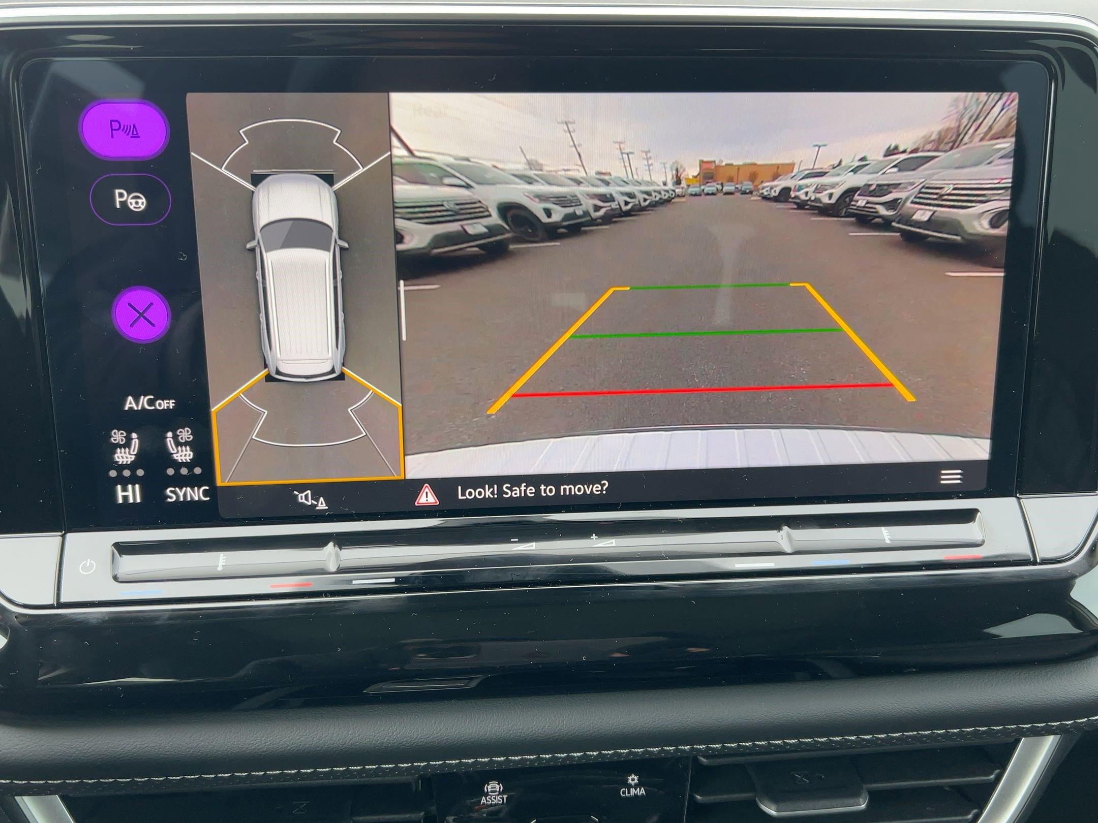 New 2026 Volkswagen Atlas SEL Premium R-Line image 24