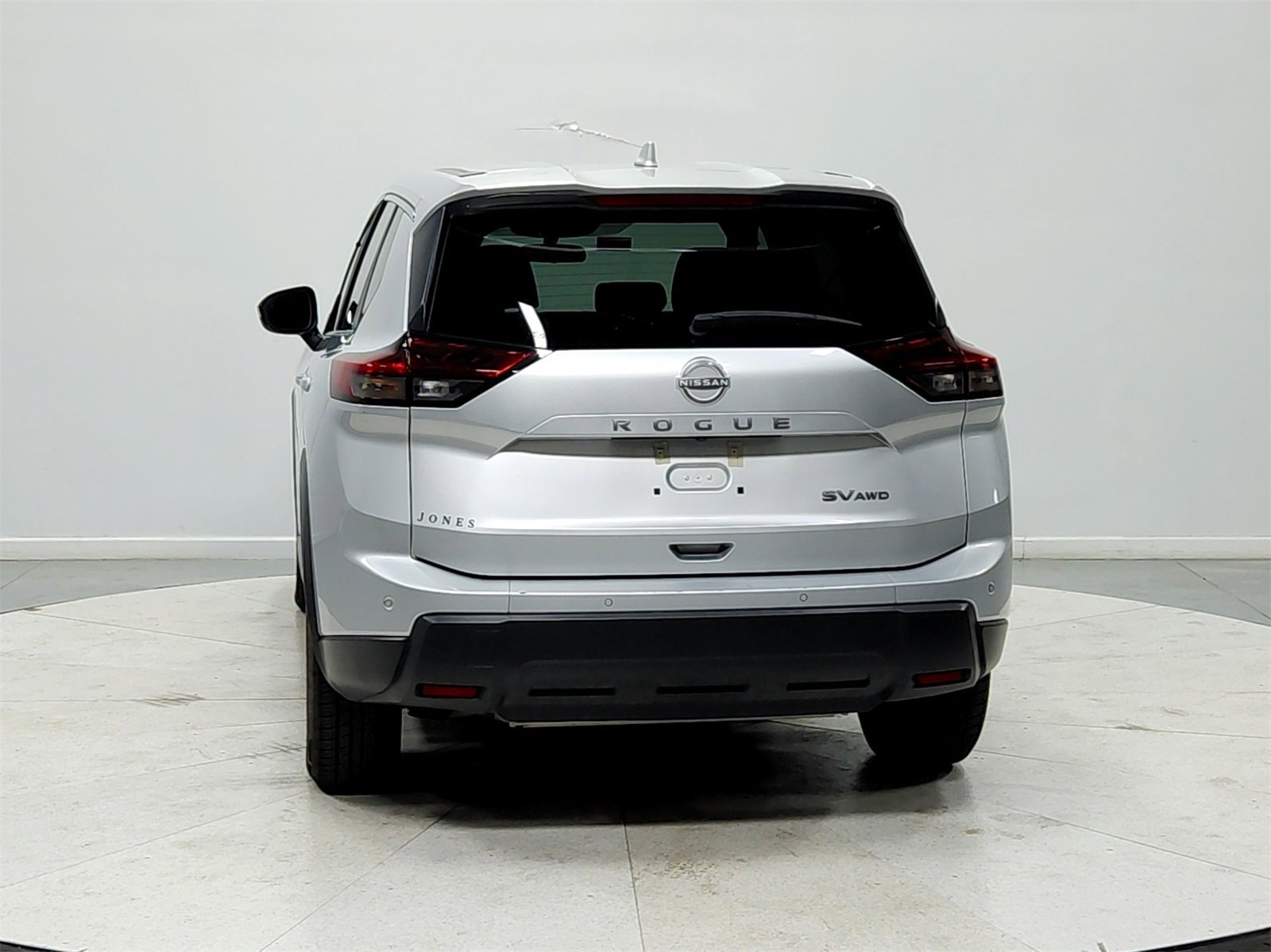 Used 2024 Nissan Rogue SV image 6