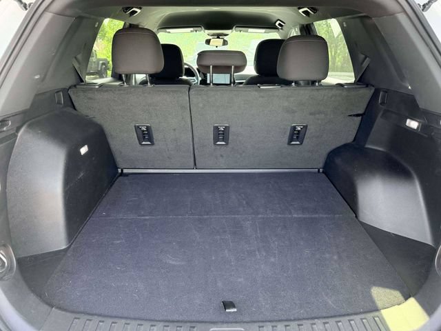 Used 2026 Chevrolet Equinox LT FWD image 11