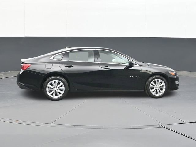 Used 2025 Chevrolet Malibu LT FWD image 17