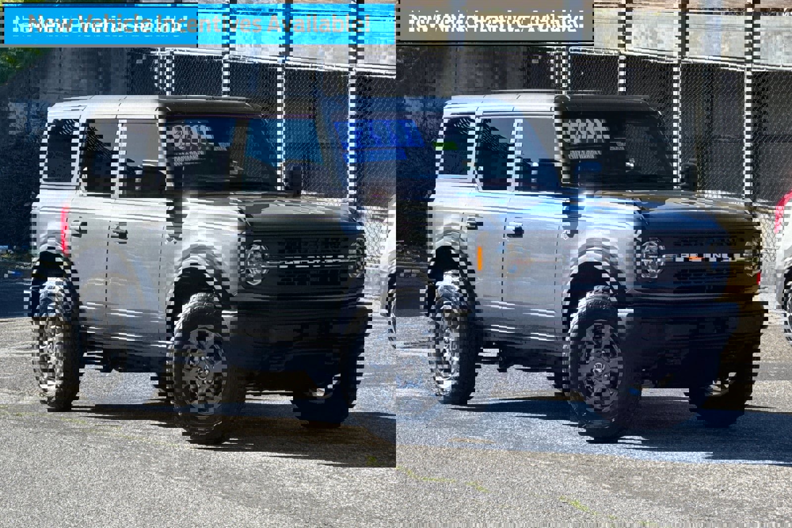 Used 2025 Ford Bronco Big Bend image 2