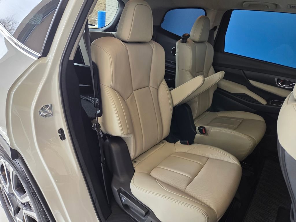 Used 2024 Subaru Ascent Limited w/ Technology Package image 30