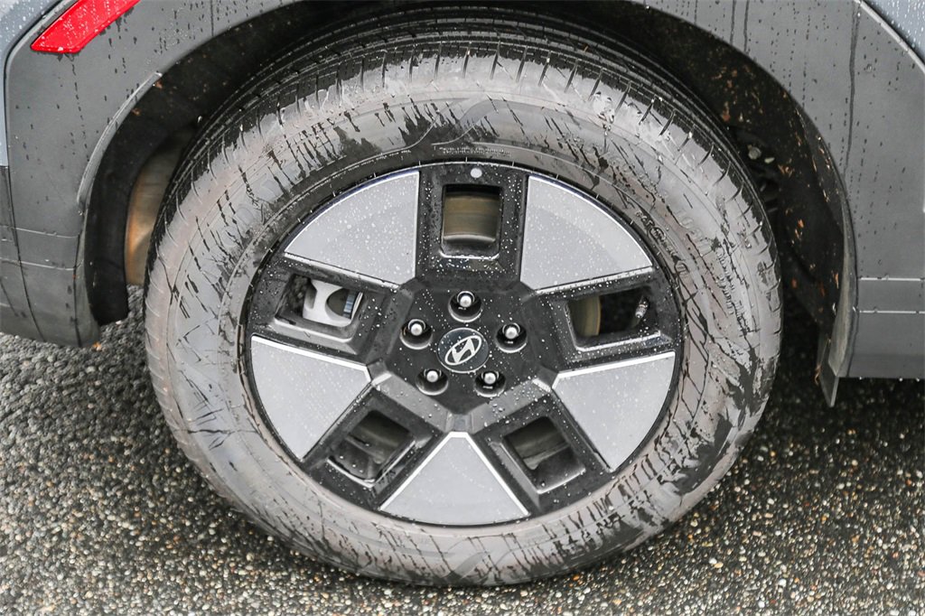 Certified 2026 Hyundai Santa Fe SEL image 11