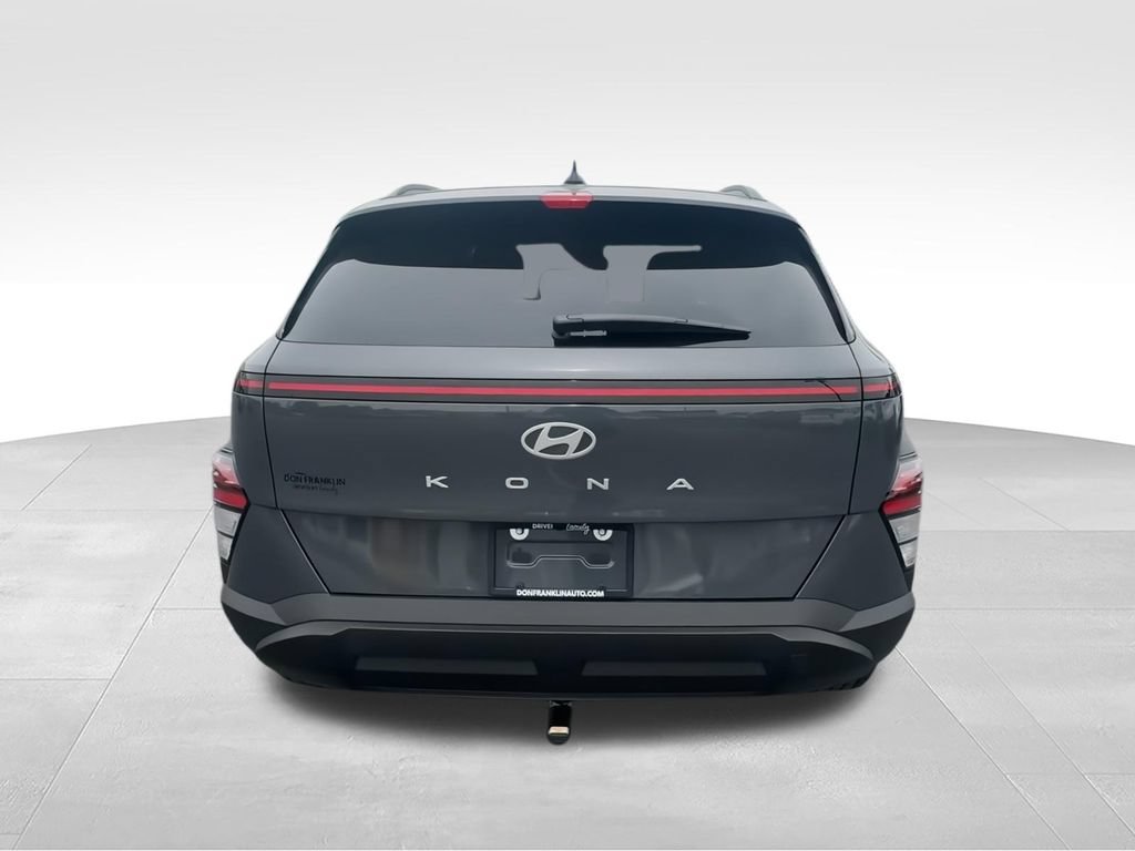 Used 2026 Hyundai Kona SEL Sport FWD image 8