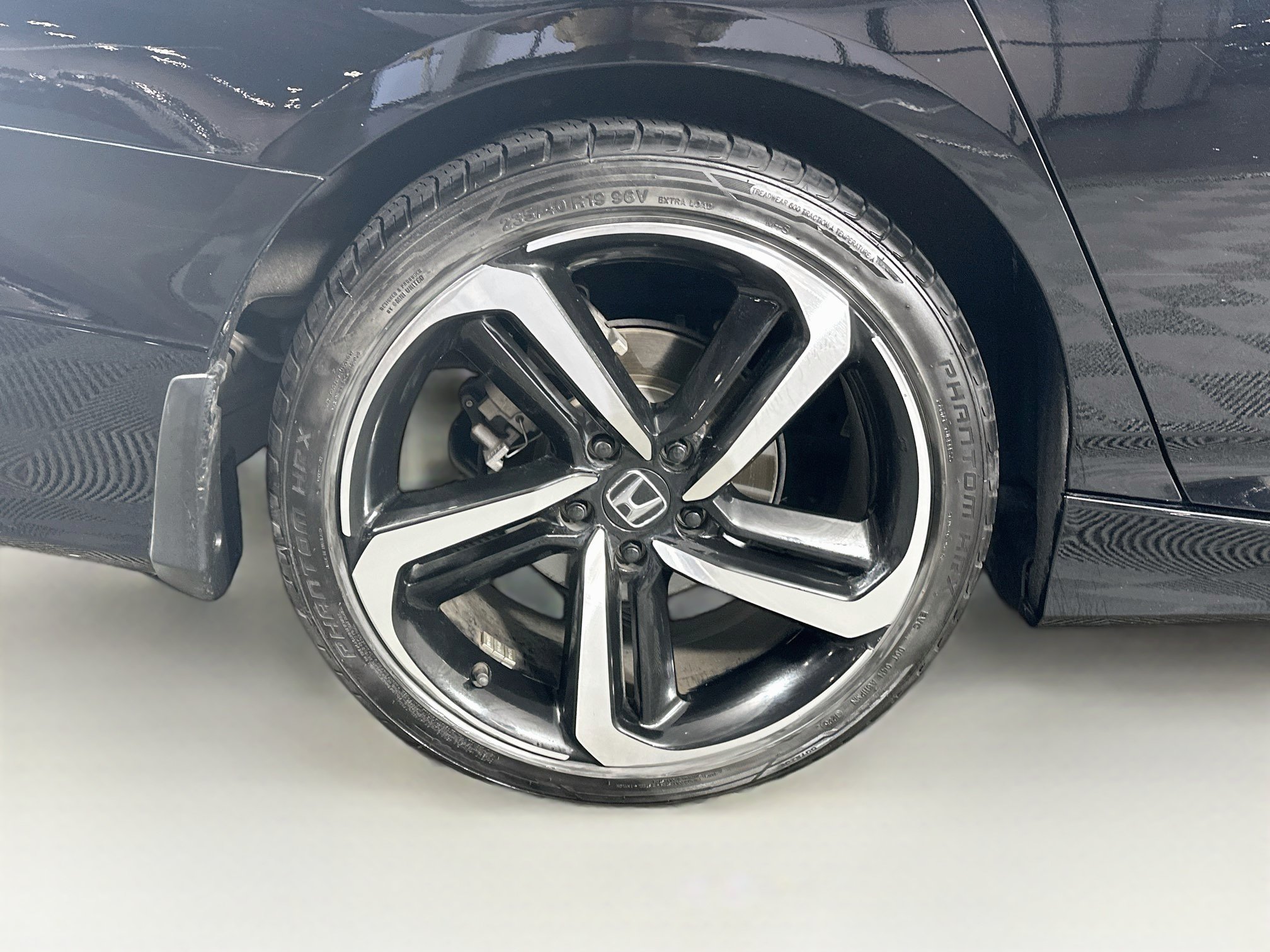 Used 2022 Honda Accord Sport image 11