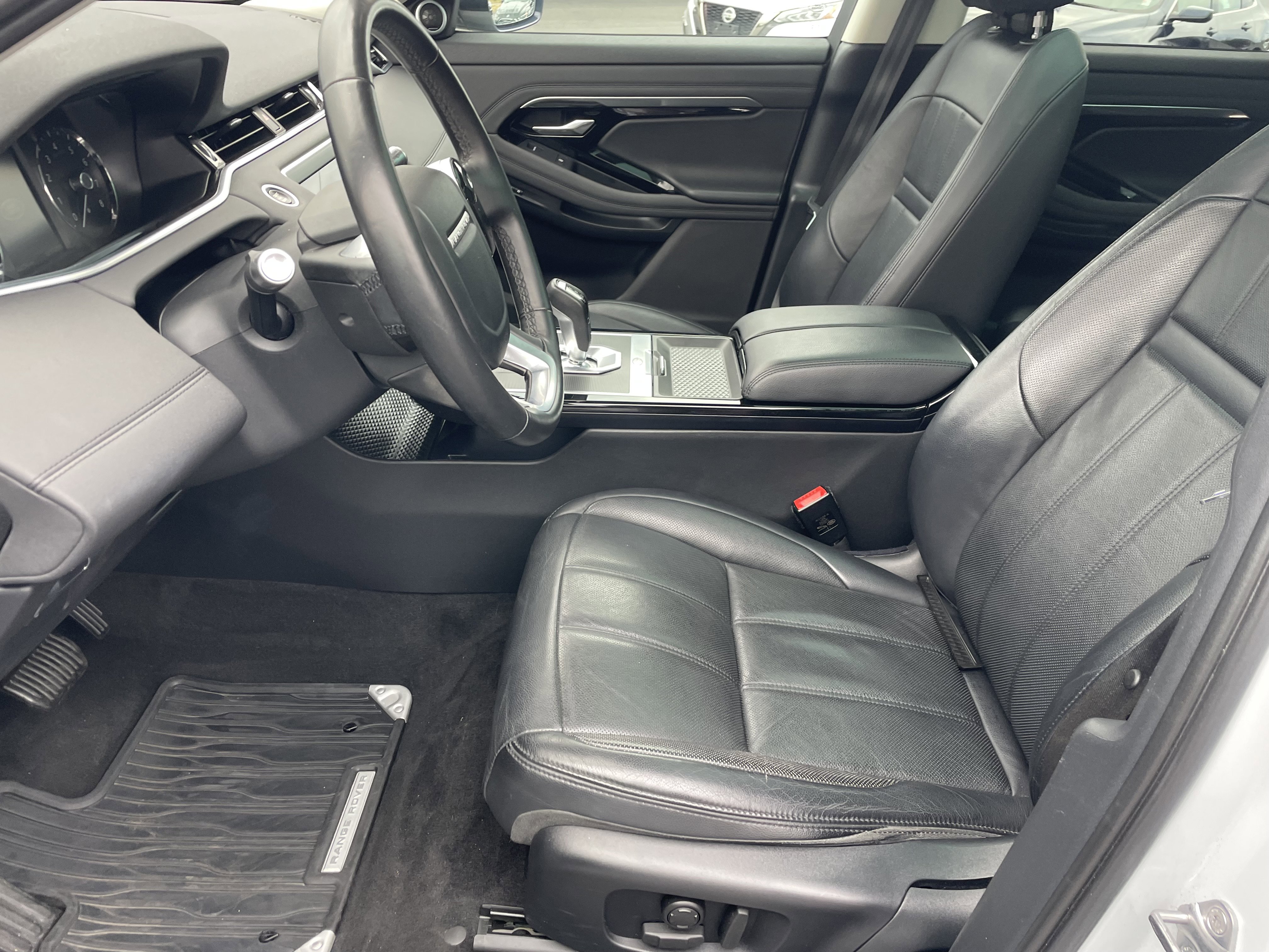 Used 2020 Land Rover Range Rover Evoque S image 5