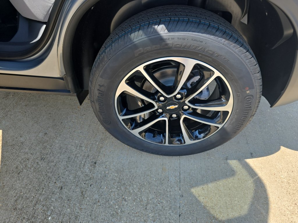 New 2026 Chevrolet TrailBlazer LT w/ Driver Confidence Package FWD image 12