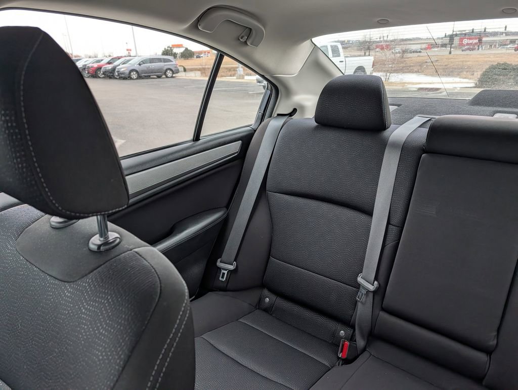 Used 2017 Subaru Legacy 2.5i Premium image 12