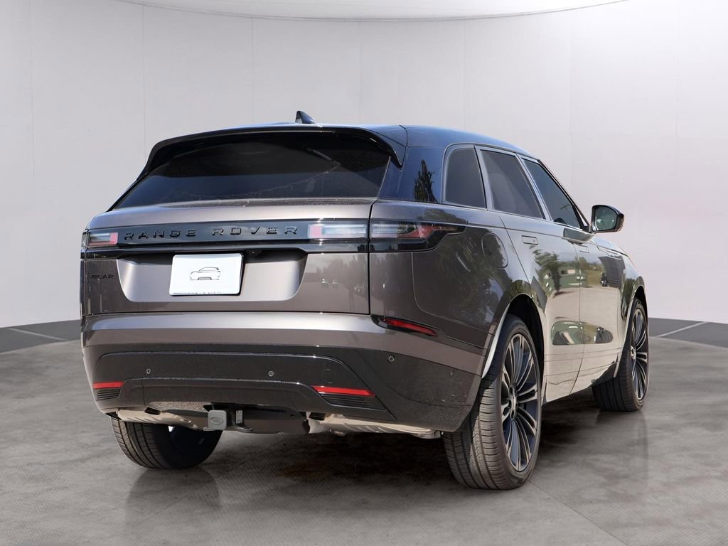 New 2026 Land Rover Range Rover Velar Dynamic SE image 5