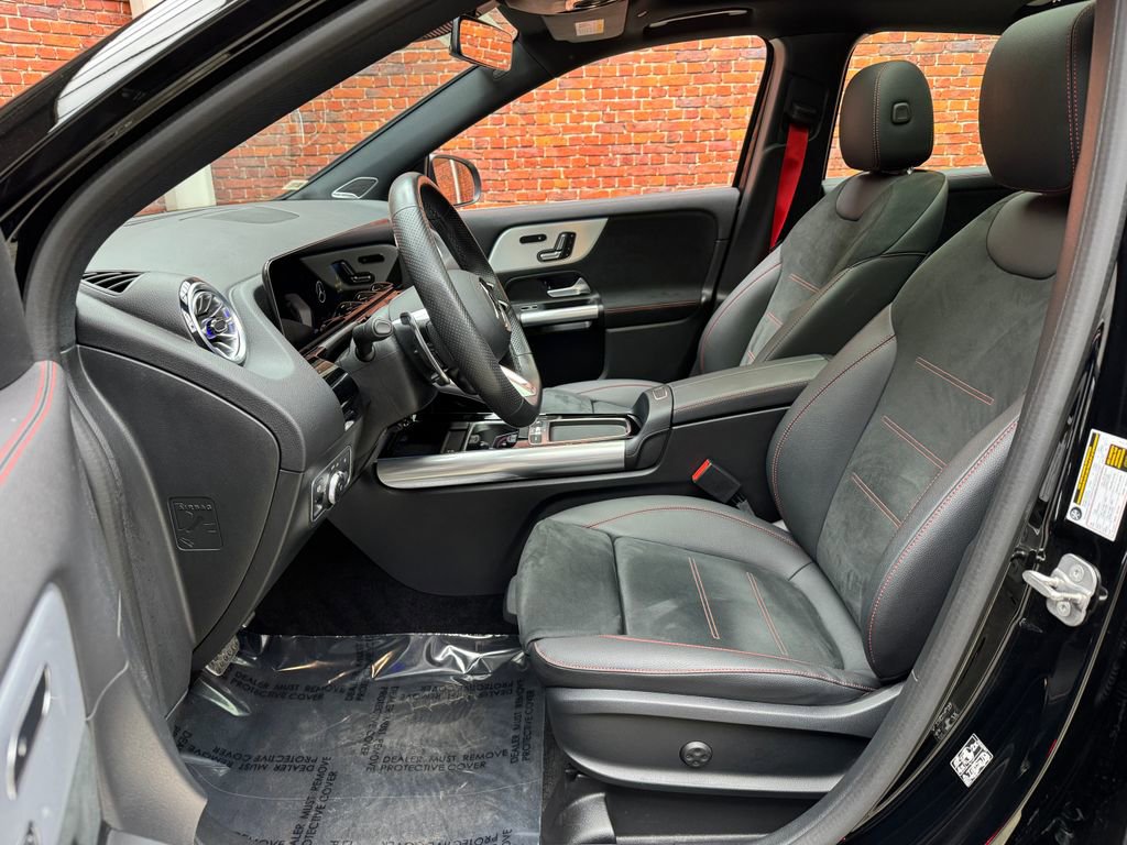 Certified 2024 Mercedes-Benz GLA 35 AMG 4MATIC image 23