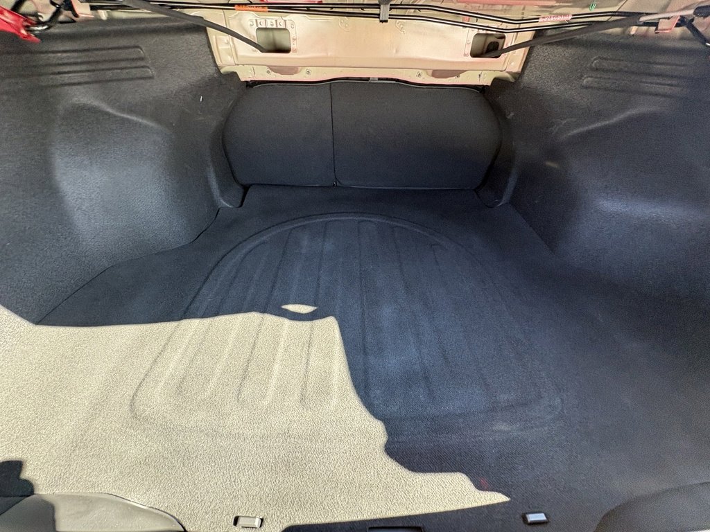 Used 2025 Kia K4 EX image 16