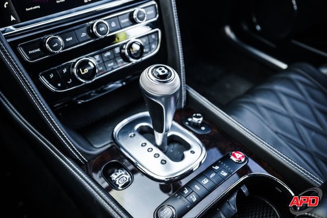 Used 2015 Bentley Flying Spur V8 image 15