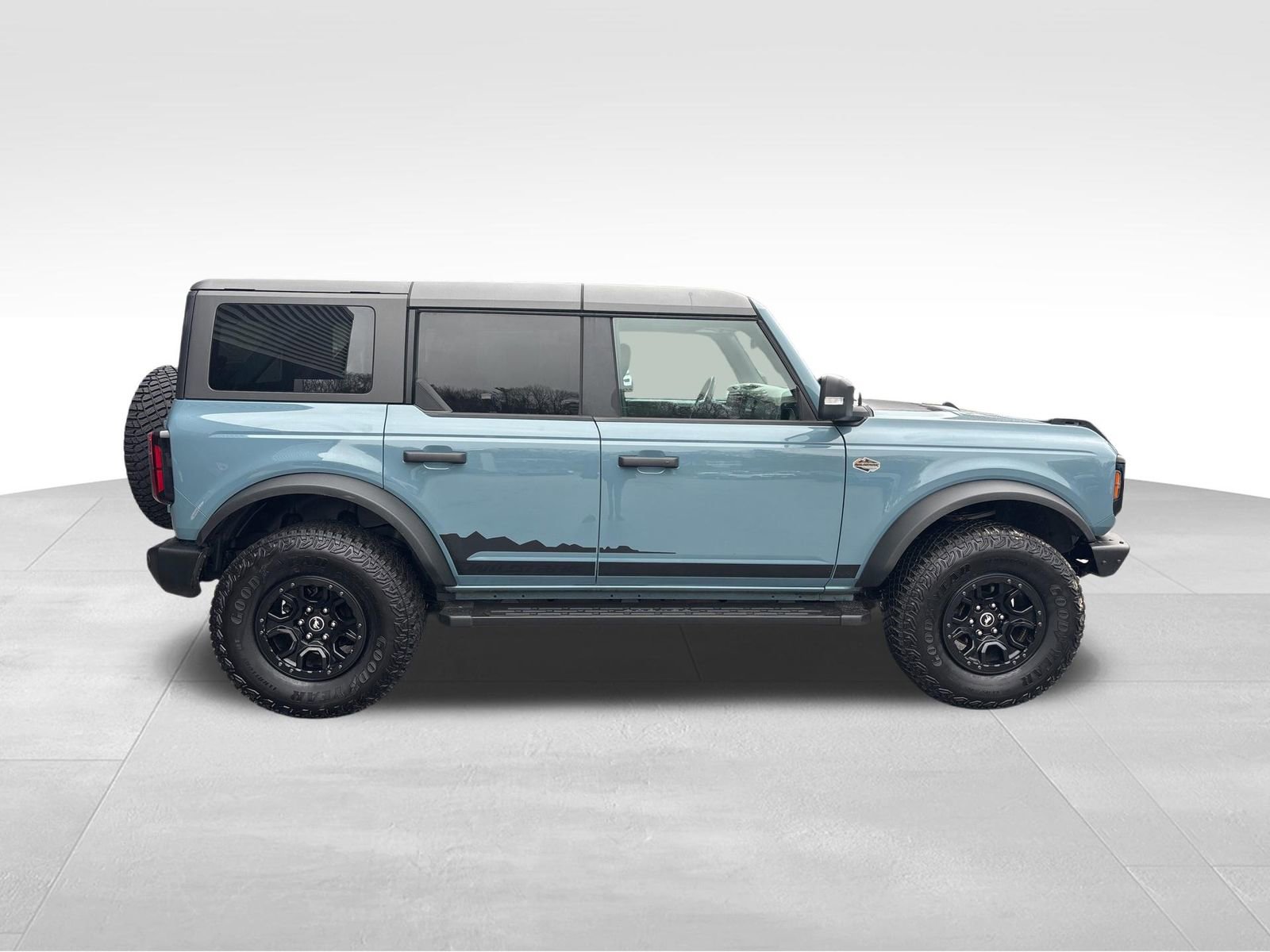 Used 2023 Ford Bronco Wildtrak image 7