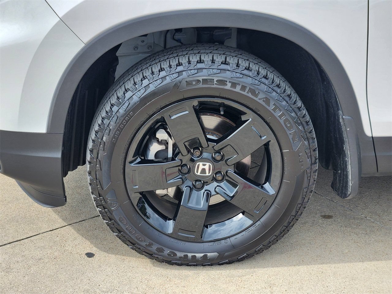 New 2026 Honda Ridgeline Black Edition image 8