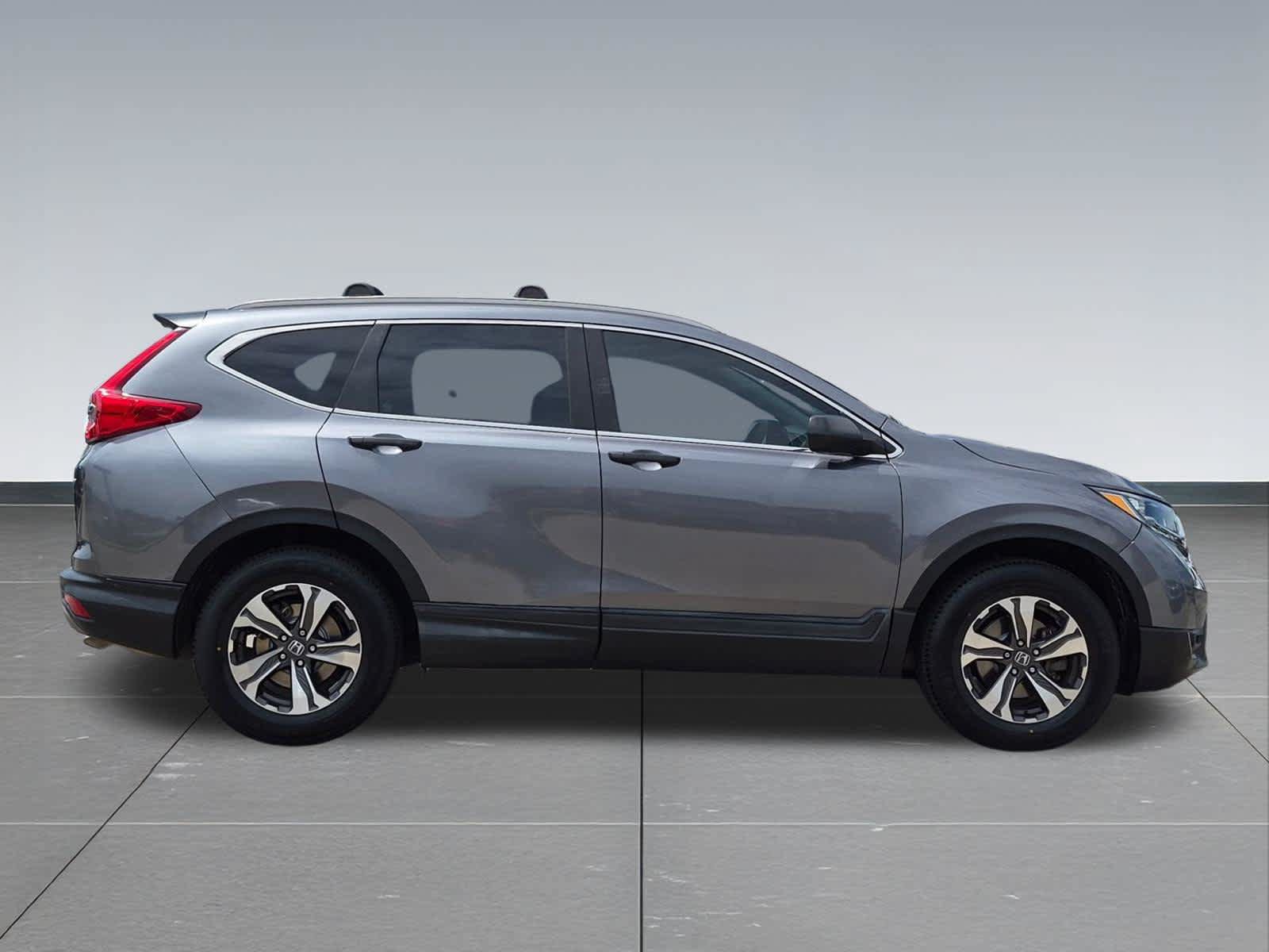 Used 2017 Honda CR-V LX image 7
