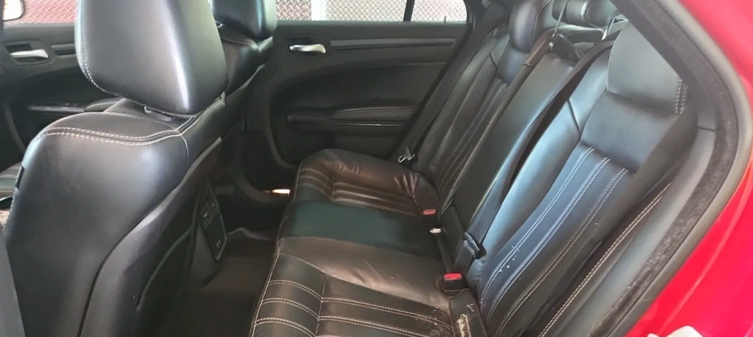 Used 2015 Chrysler 300 S RWD image 11