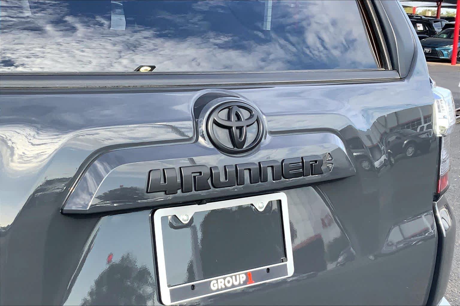 Used 2024 Toyota 4Runner SR5 Premium w/ Moonroof Package AWD/4WD image 10