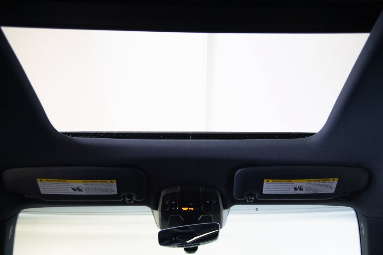 Certified 2025 Porsche 911 Carrera S RWD image 30