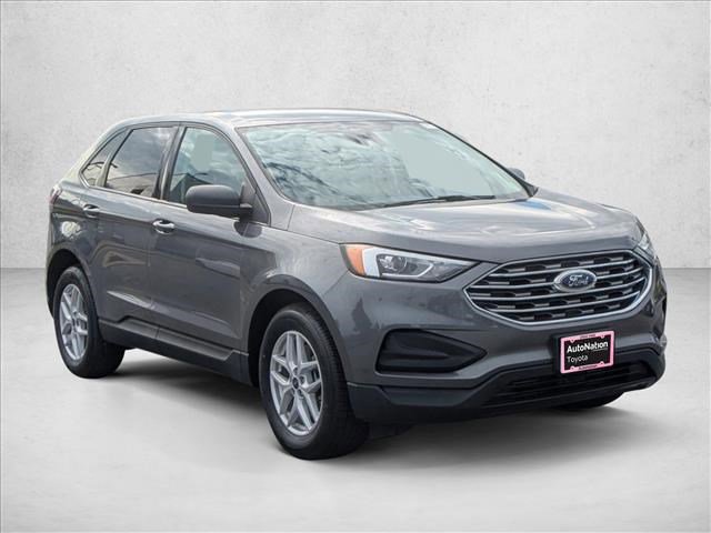 Used 2021 Ford Edge SE image 1