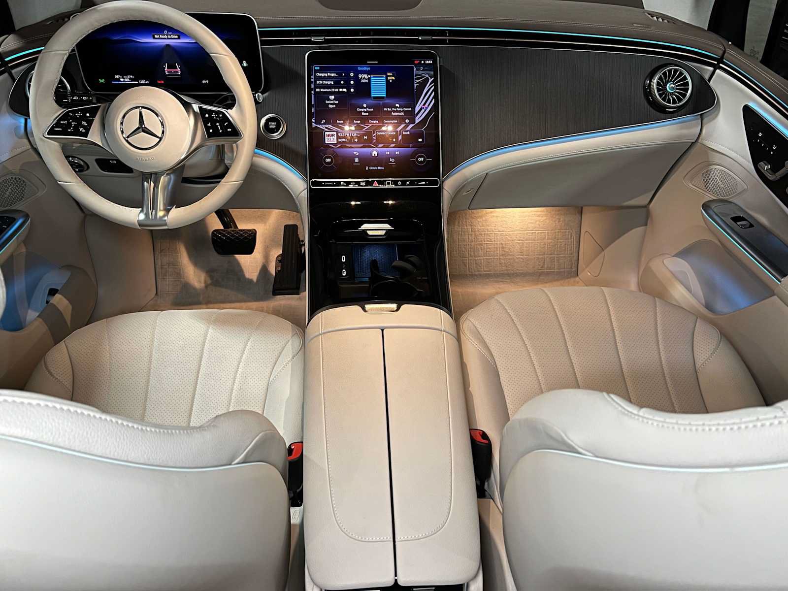 Used 2026 Mercedes-Benz EQE 320 4MATIC SUV image 47