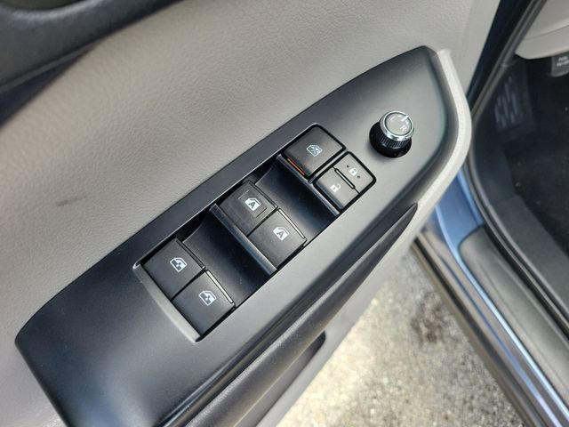 Used 2019 Toyota Highlander XLE image 20