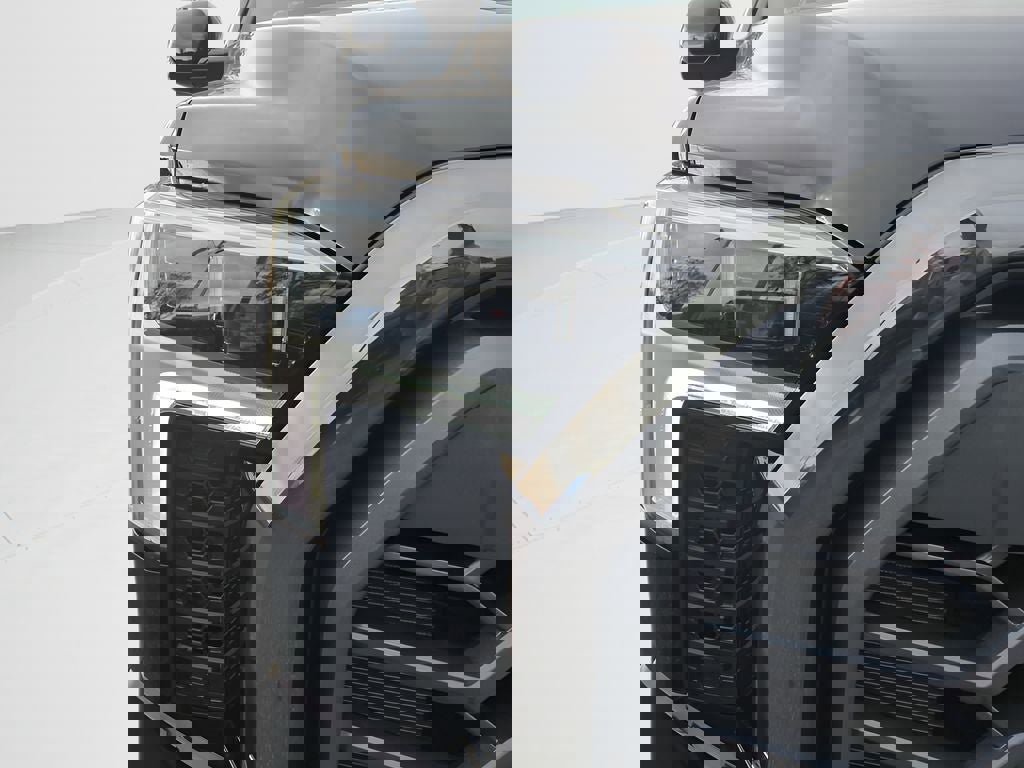 New 2026 Toyota Tundra Platinum image 18