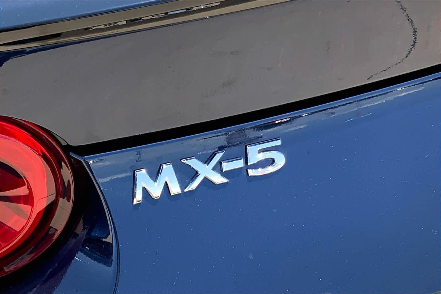 Certified 2025 MAZDA MX-5 Miata Grand Touring RWD image 27