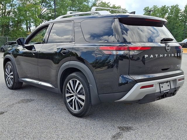 Used 2022 Nissan Pathfinder Platinum w/ Cargo Package AWD/4WD image 7