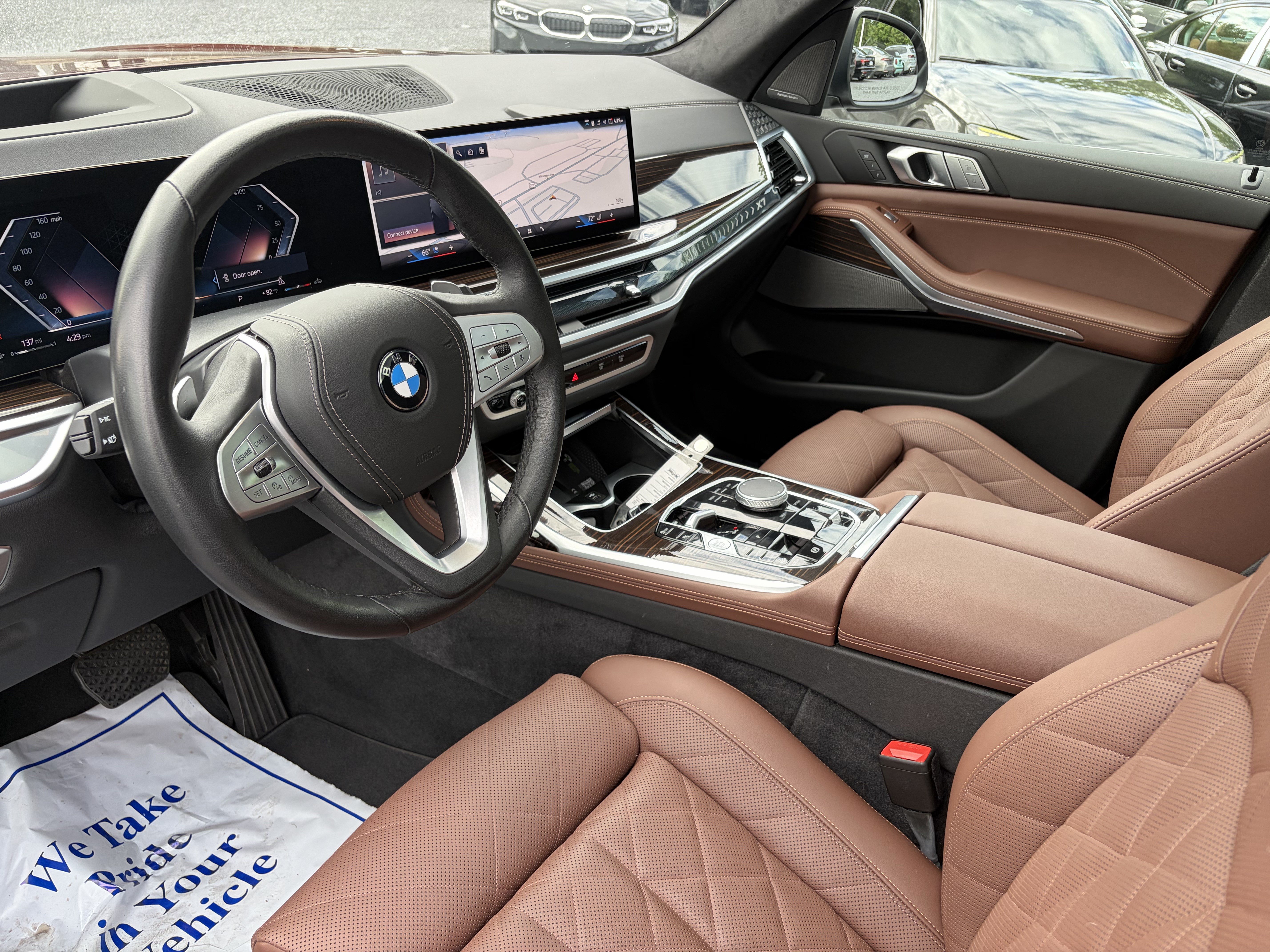 Certified 2026 BMW X7 xDrive40i AWD/4WD image 11
