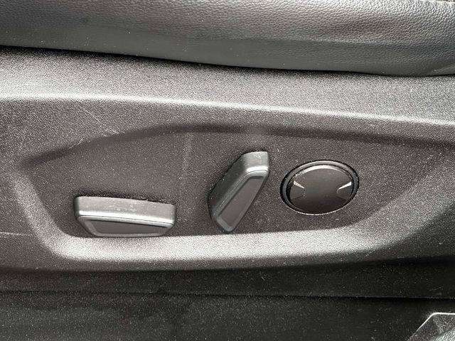 Used 2023 Ford Edge SEL AWD/4WD image 15