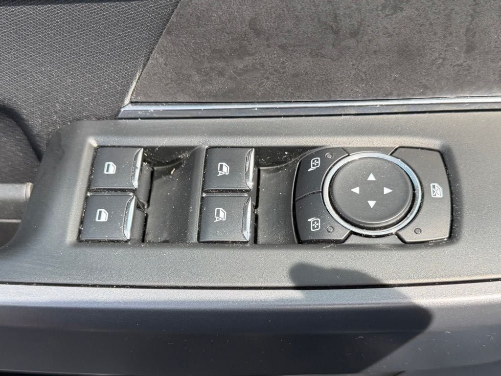 Used 2025 Ford F150 XLT w/ Equipment Group 301A Standard AWD/4WD image 18