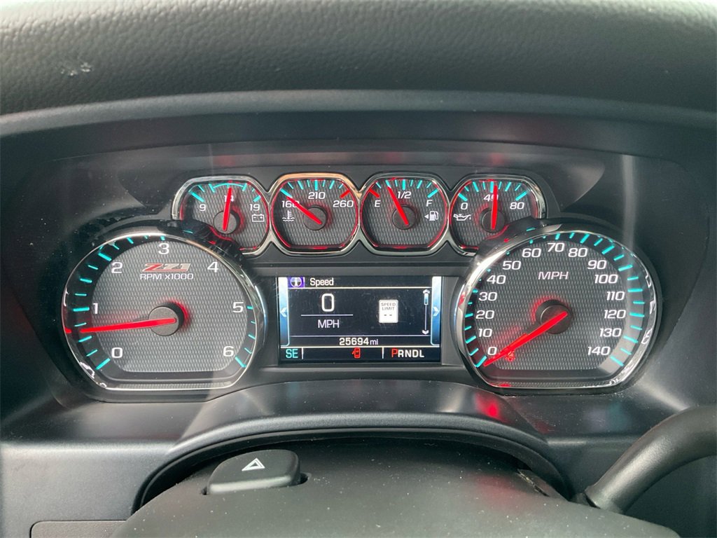 Used 2018 Chevrolet Silverado 1500 LT w/ All Star Edition image 17