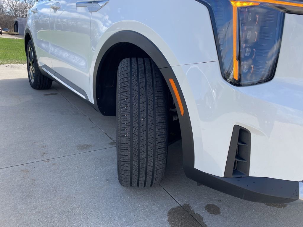 New 2026 Kia Sorento EX AWD/4WD image 18