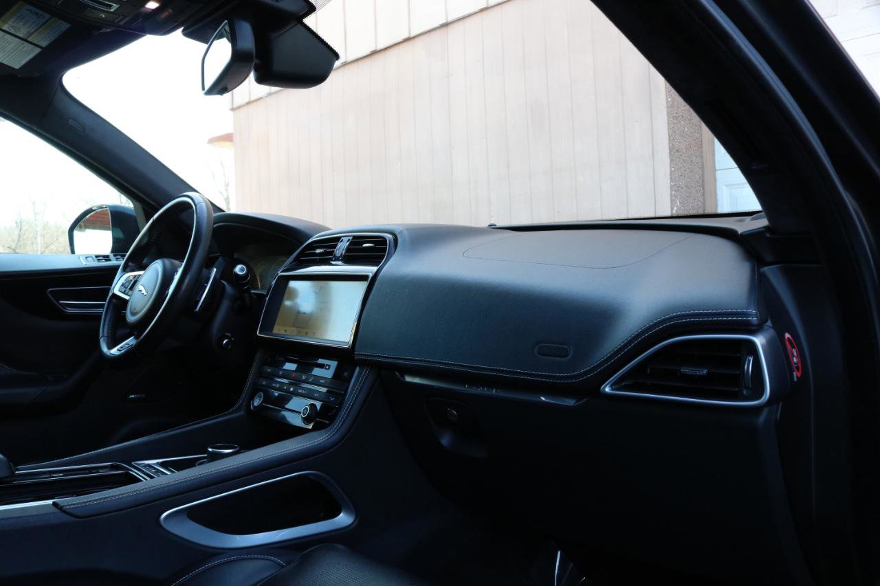 Used 2018 Jaguar F-PACE R-Sport AWD/4WD image 51