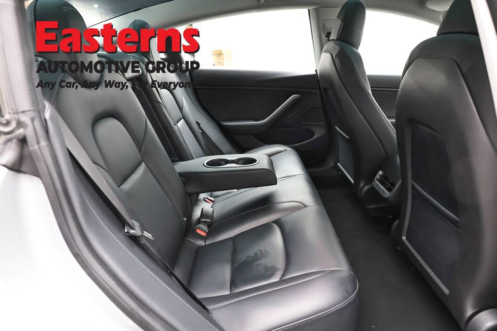 Used 2018 Tesla Model 3 Long Range image 16