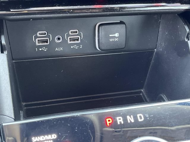 Used 2023 Jeep Grand Cherokee L Limited AWD/4WD image 36