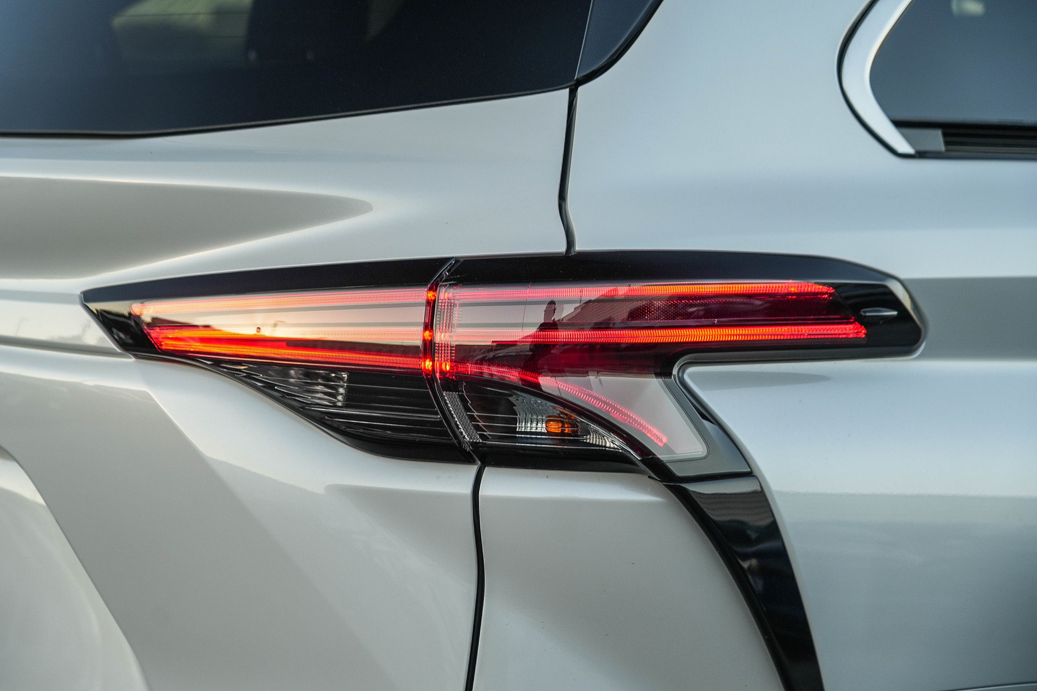 New 2026 Toyota Sienna Platinum AWD/4WD image 10