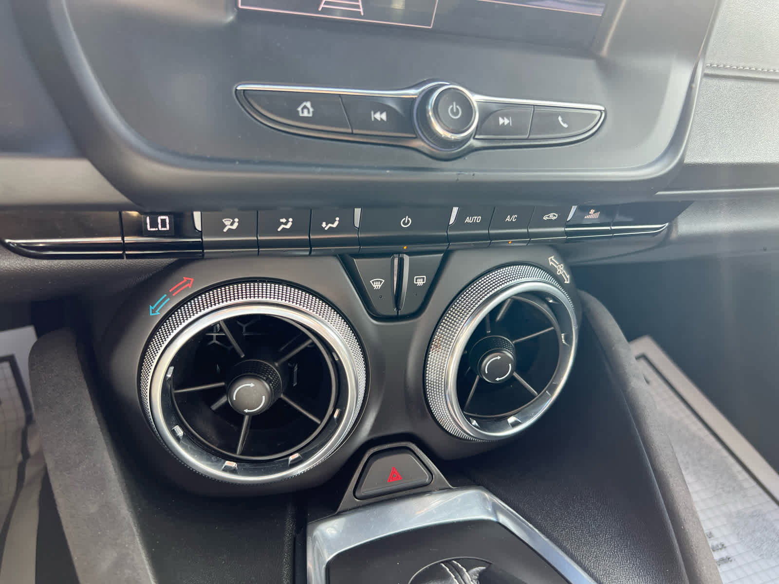 Used 2023 Chevrolet Camaro LT w/ Design Package 2 image 19