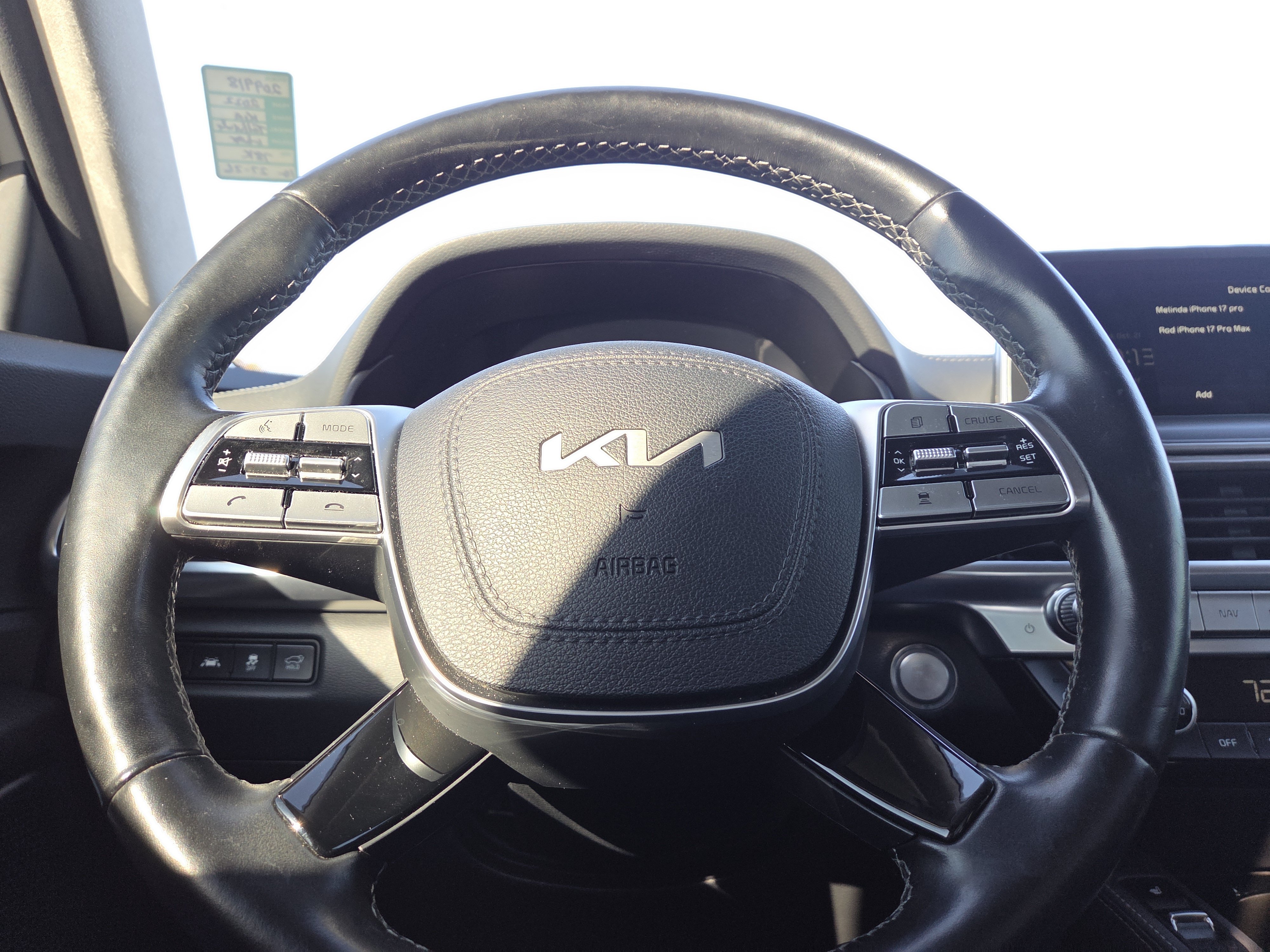 Used 2022 Kia Telluride SX w/ SX Prestige Package AWD/4WD image 19