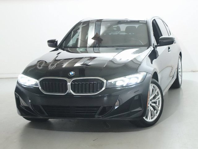 Used 2023 BMW 330i xDrive Sedan w/ Premium Package AWD/4WD image 3