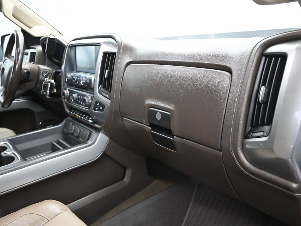 Used 2019 Chevrolet Silverado 2500 LTZ w/ Duramax Plus Package image 25