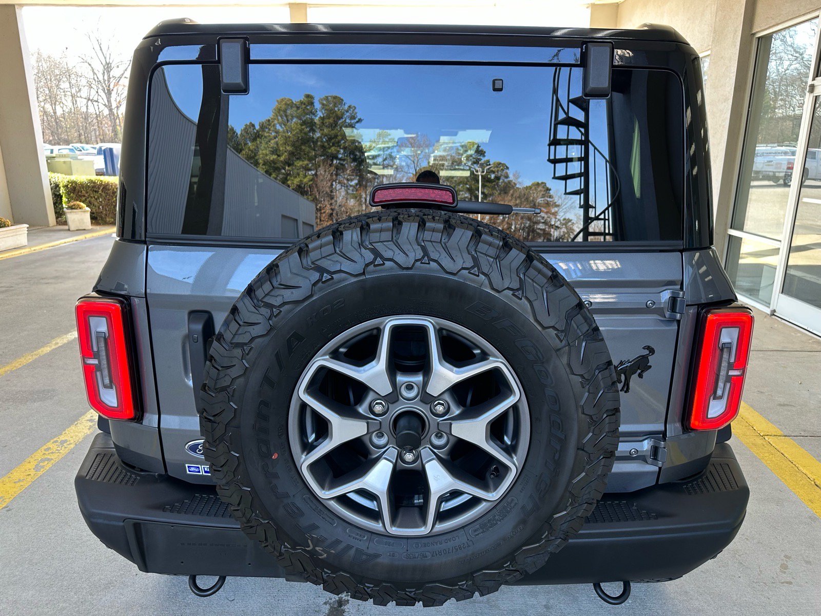 Certified 2025 Ford Bronco Badlands AWD/4WD image 14