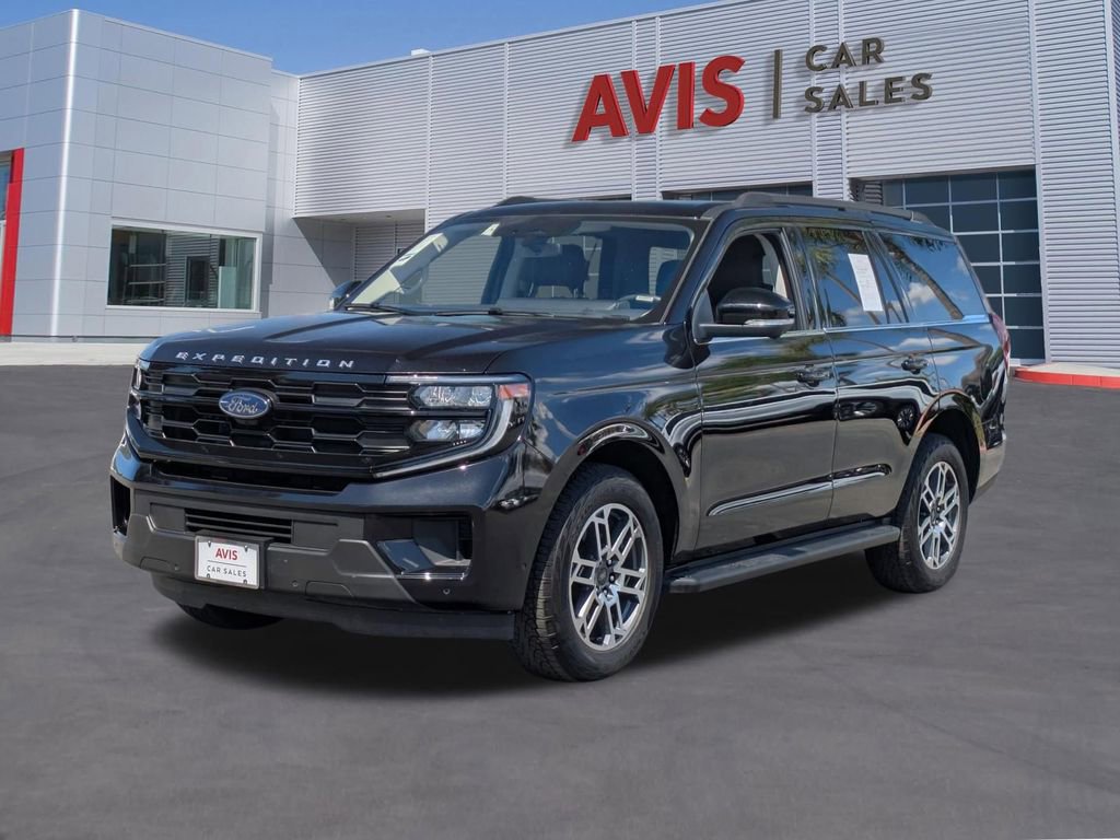 Used 2025 Ford Expedition Active image 1