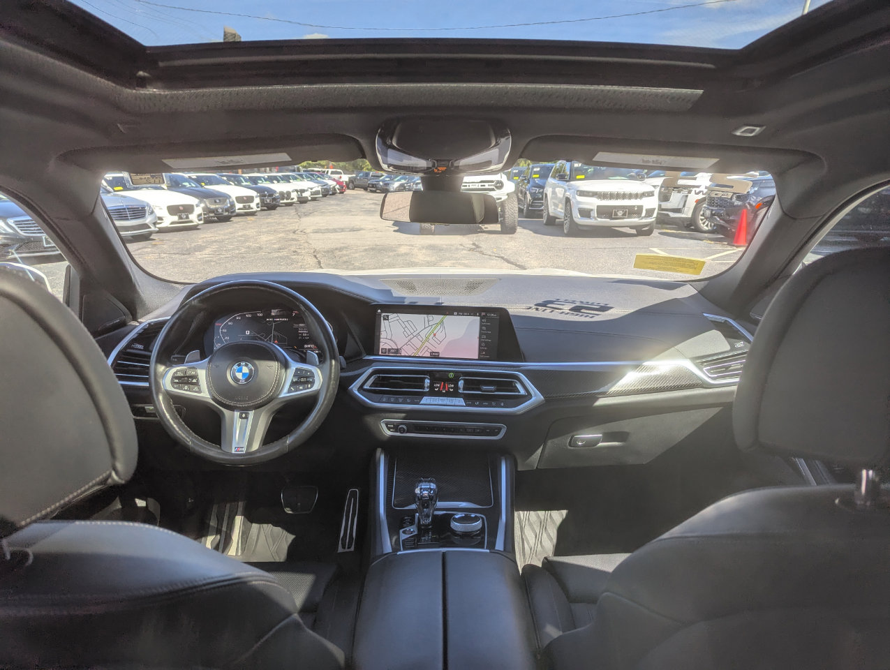 Used 2023 BMW X6 M50i w/ Executive Package image 44