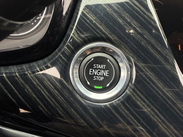 Used 2024 Cadillac XT6 Premium Luxury AWD/4WD image 25