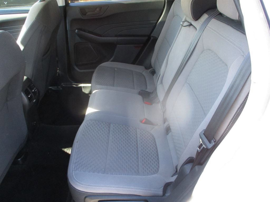 Used 2022 Ford Escape SE w/ Convenience Package image 9
