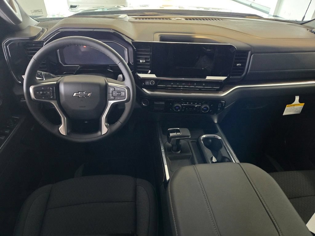 New 2026 Chevrolet Silverado 1500 RST w/ Convenience Package II AWD/4WD image 17