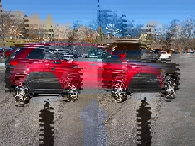 Used 2019 Jeep Grand Cherokee Limited image 5