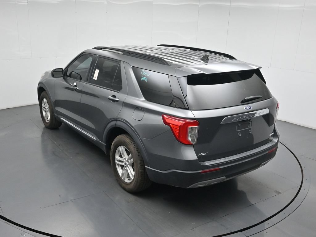 Certified 2023 Ford Explorer XLT w/ Equipment Group 202A AWD/4WD image 16